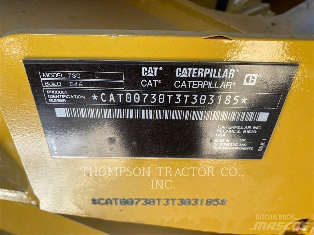 CAT 730 Dumper - Knickgelenk