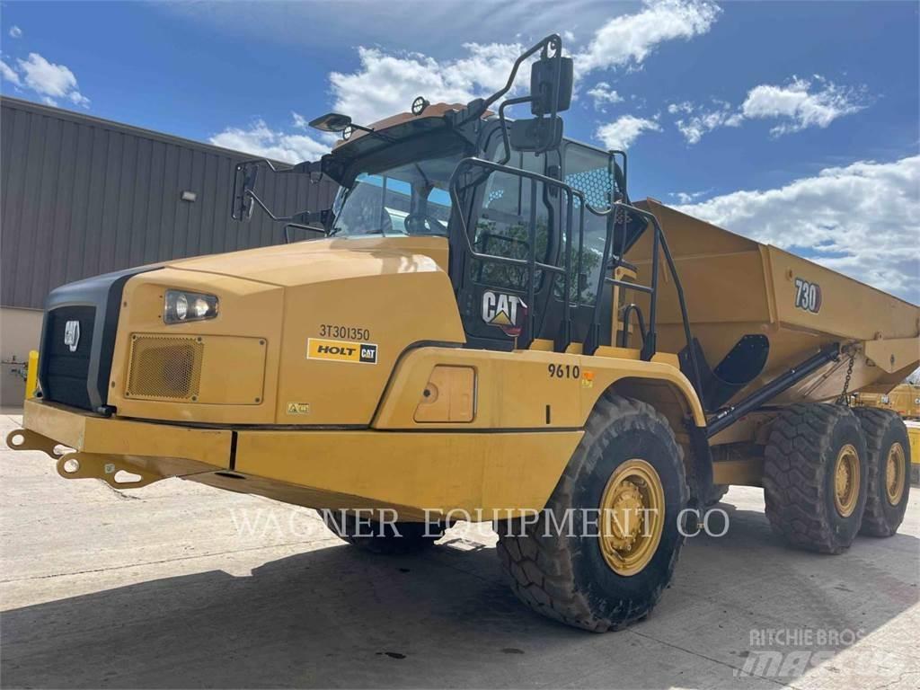 CAT 730 Dumper - Knickgelenk