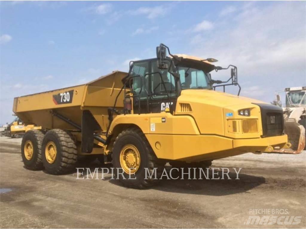 CAT 730 Dumper - Knickgelenk