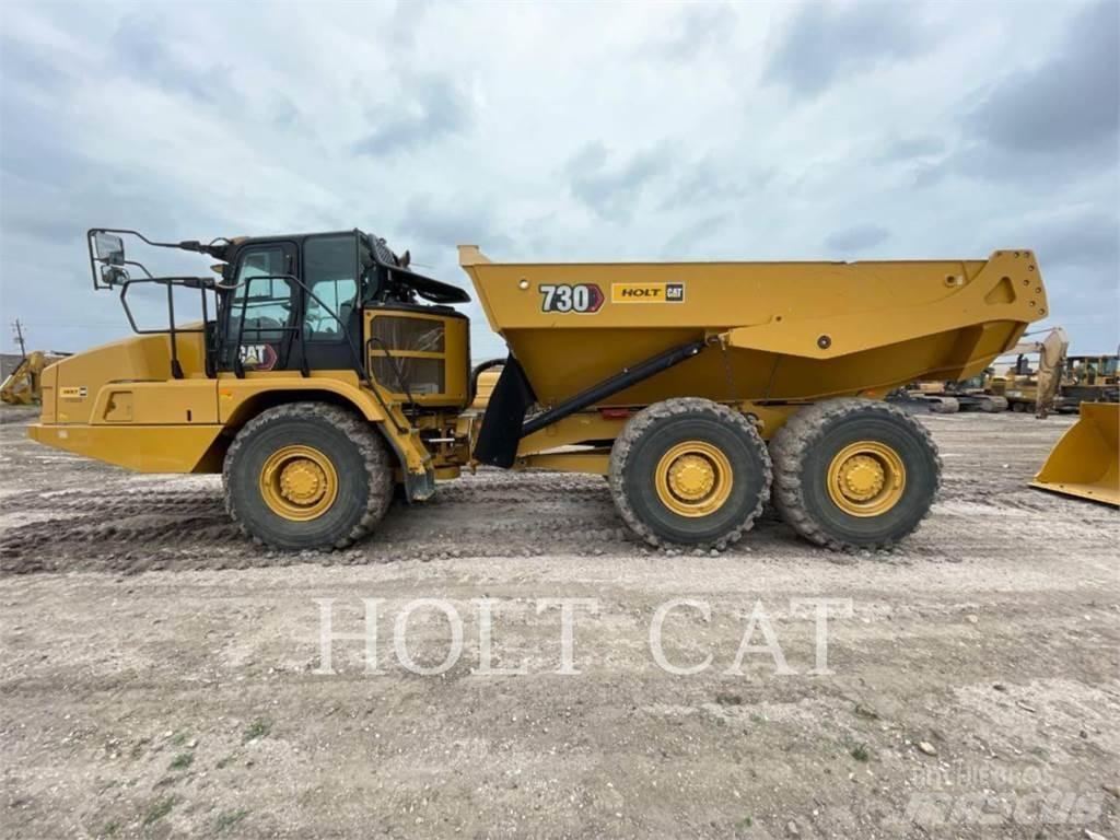 CAT 730 Dumper - Knickgelenk