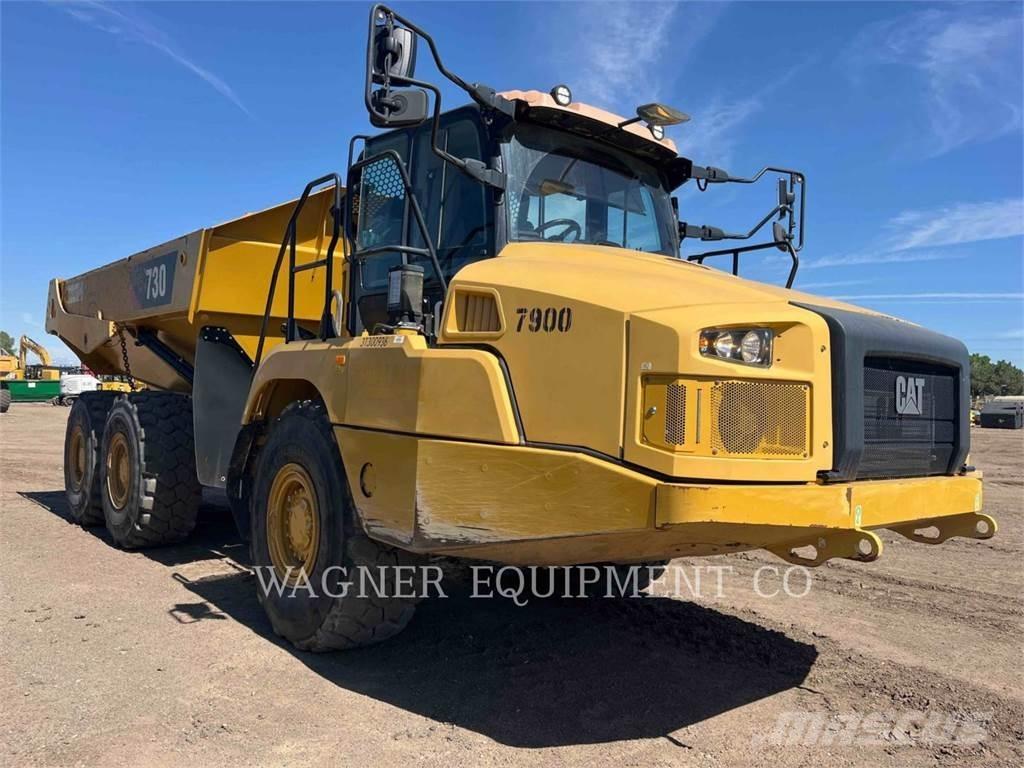 CAT 730 Dumper - Knickgelenk