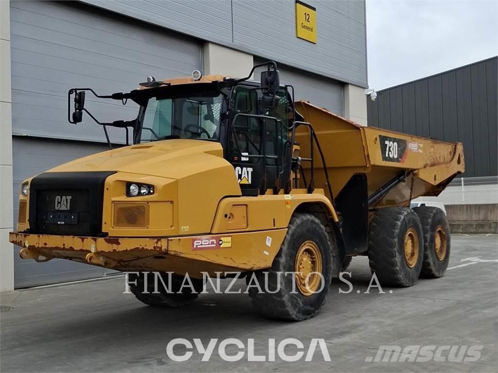 CAT 730 Dumper - Knickgelenk