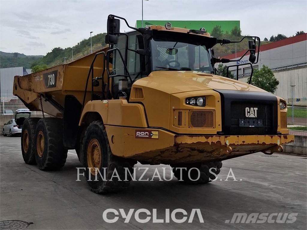 CAT 730 Dumper - Knickgelenk