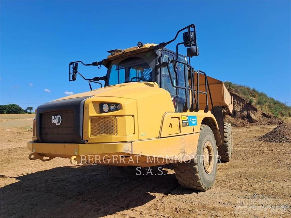 CAT 730 Dumper - Knickgelenk