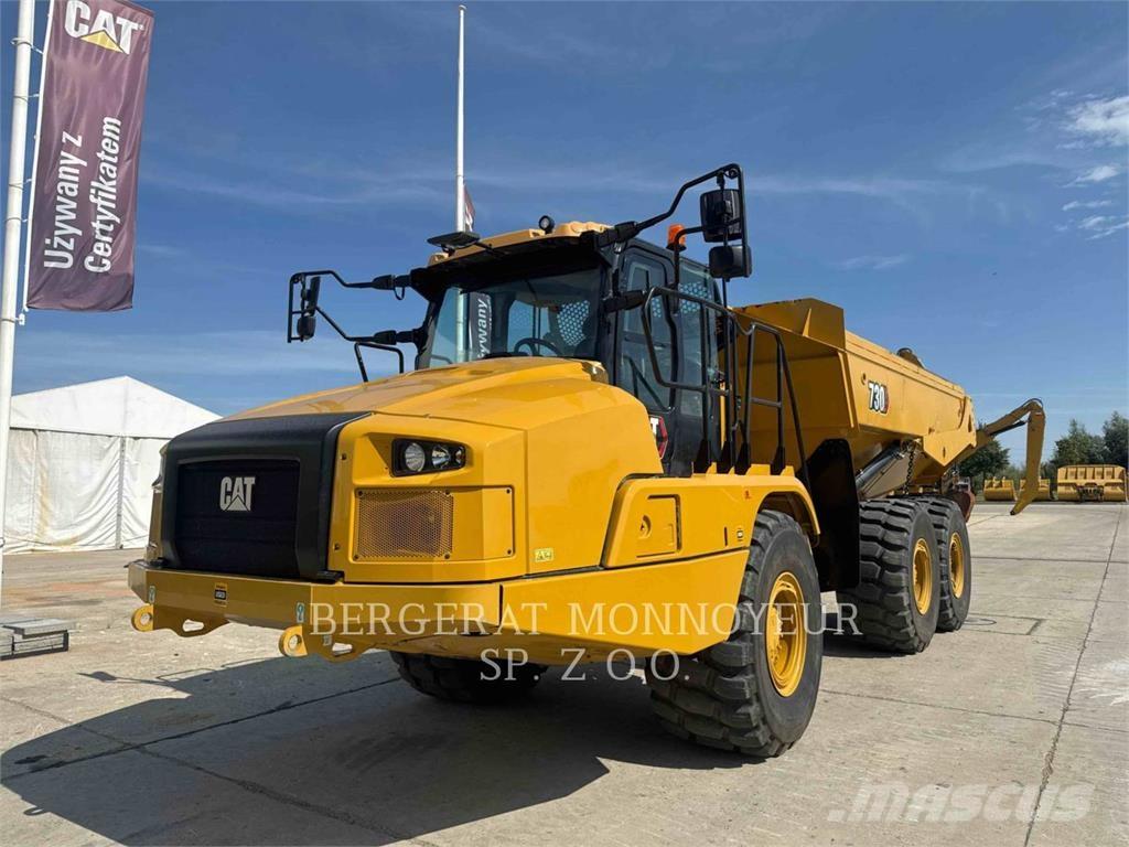 CAT 730 Dumper - Knickgelenk