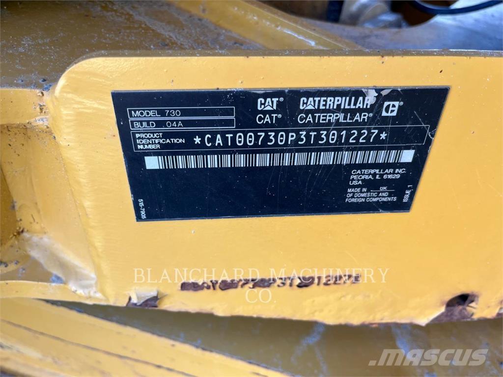 CAT 730 Dumper - Knickgelenk