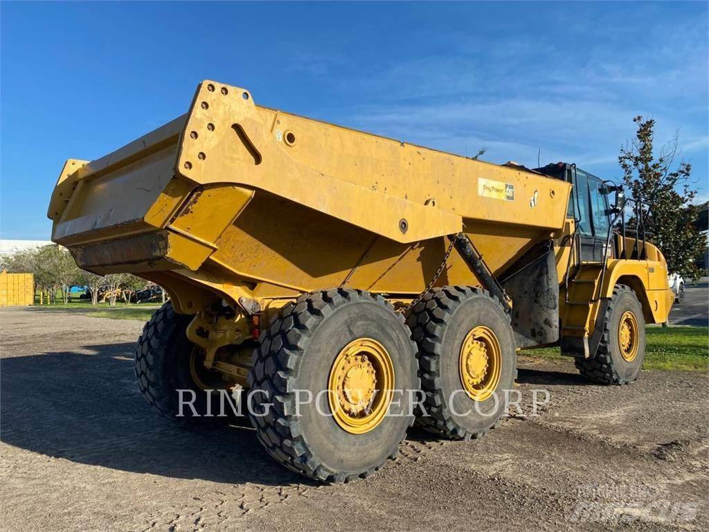 CAT 730TG Dumper - Knickgelenk