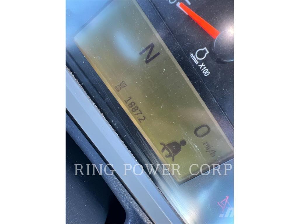 CAT 730TG Dumper - Knickgelenk