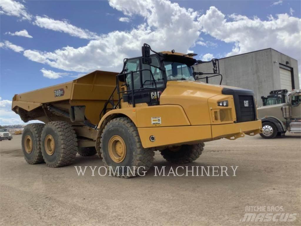 CAT 740 GC Dumper - Knickgelenk