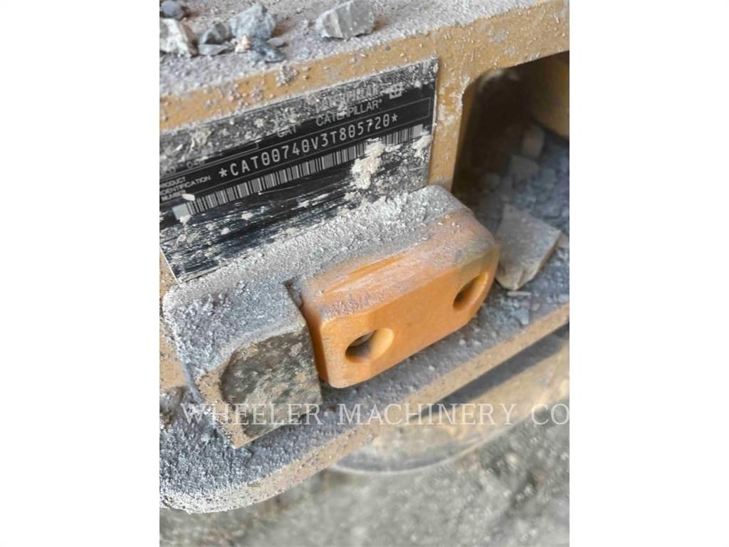CAT 740 GC Dumper - Knickgelenk