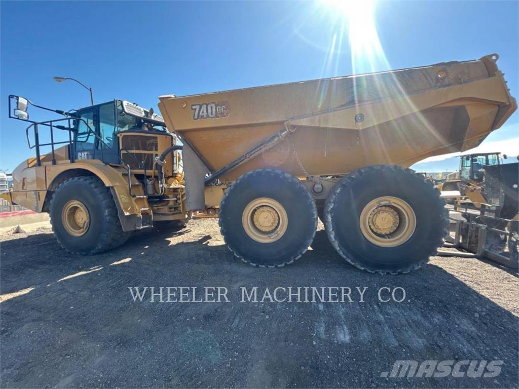 CAT 740 GC TG Dumper - Knickgelenk