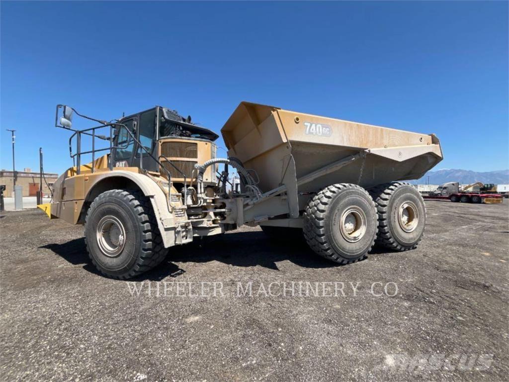 CAT 740 GC TG Dumper - Knickgelenk