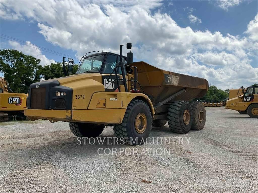 CAT 740B Dumper - Knickgelenk