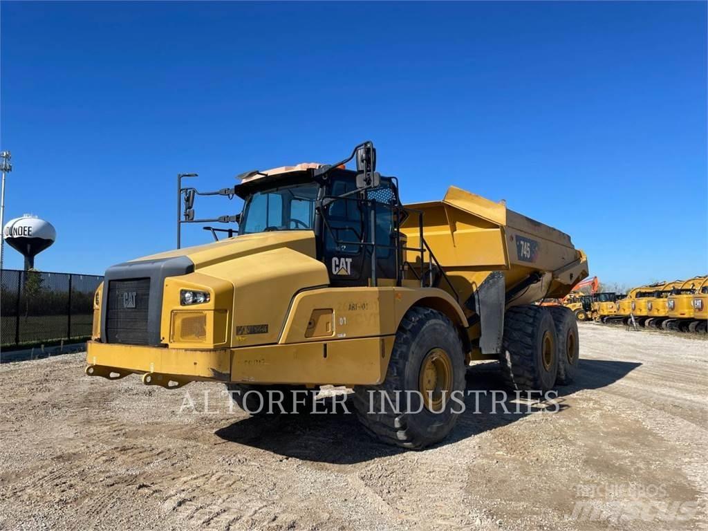 CAT 745 Dumper - Knickgelenk