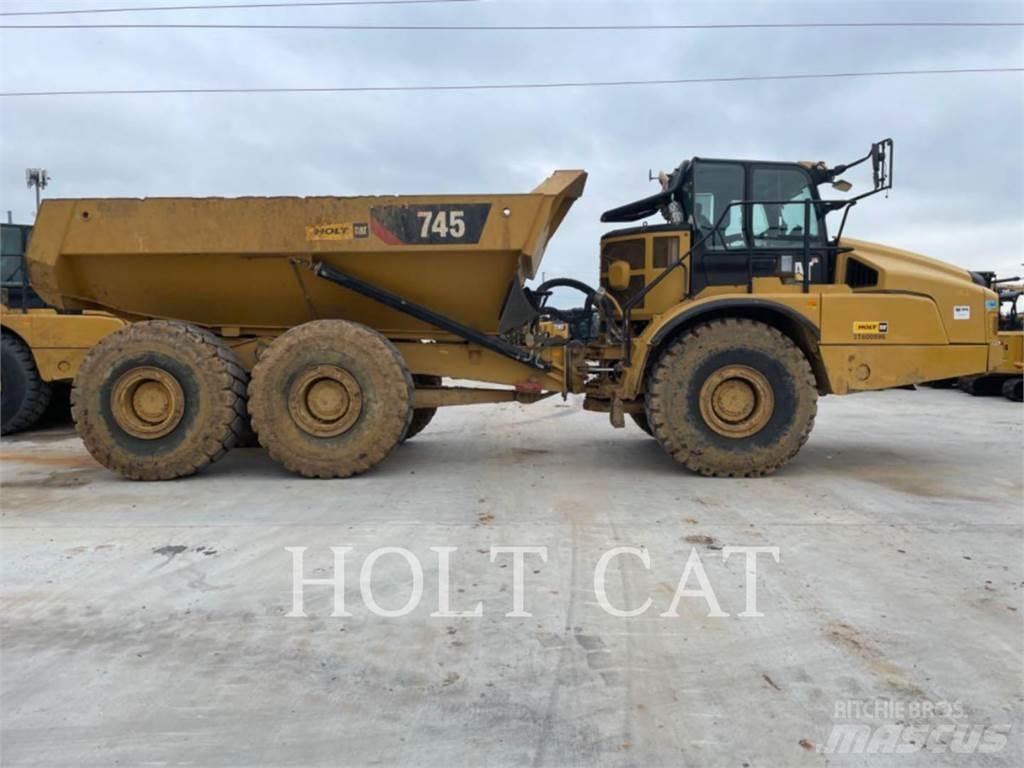 CAT 745 Dumper - Knickgelenk