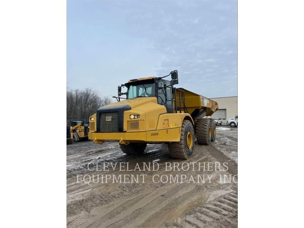 CAT 745 Dumper - Knickgelenk