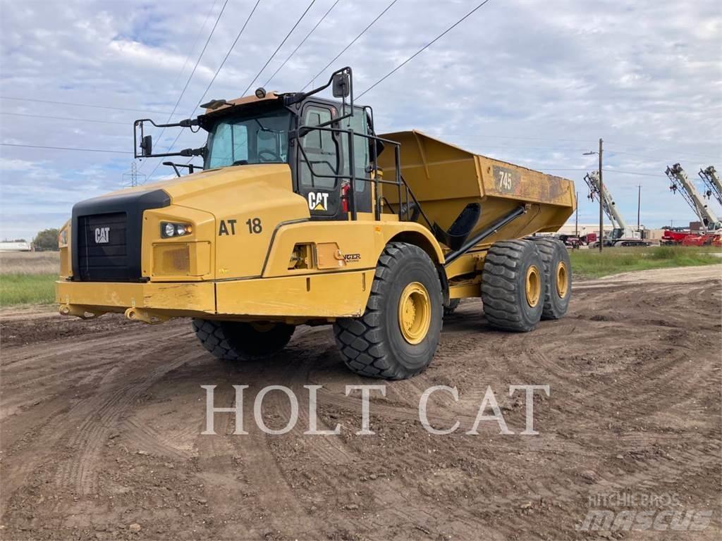 CAT 745 Dumper - Knickgelenk