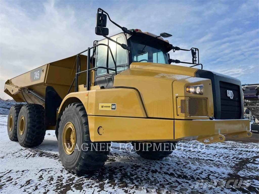 CAT 745 Dumper - Knickgelenk