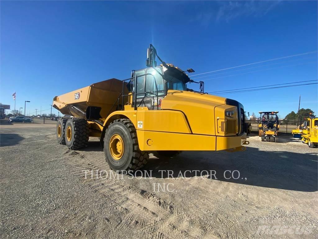 CAT 745 Dumper - Knickgelenk