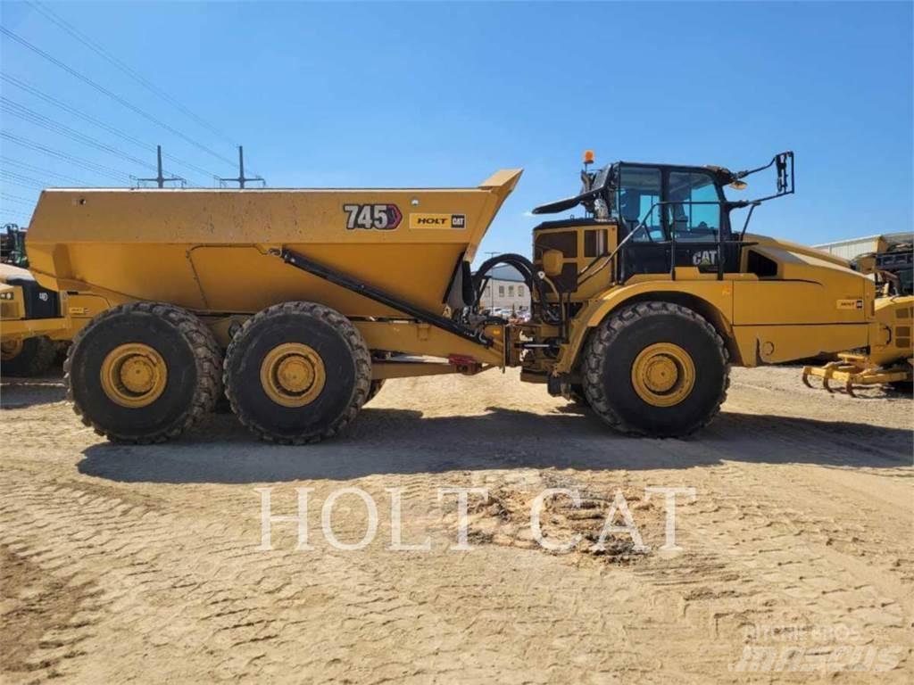 CAT 745 Dumper - Knickgelenk