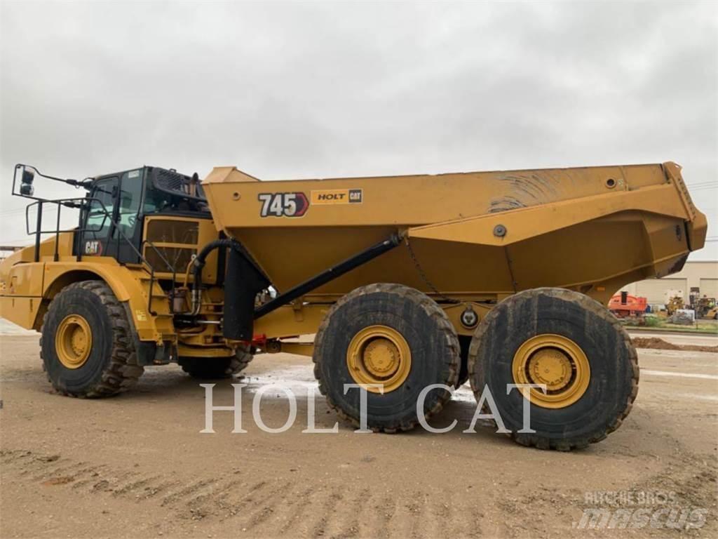 CAT 745 Dumper - Knickgelenk