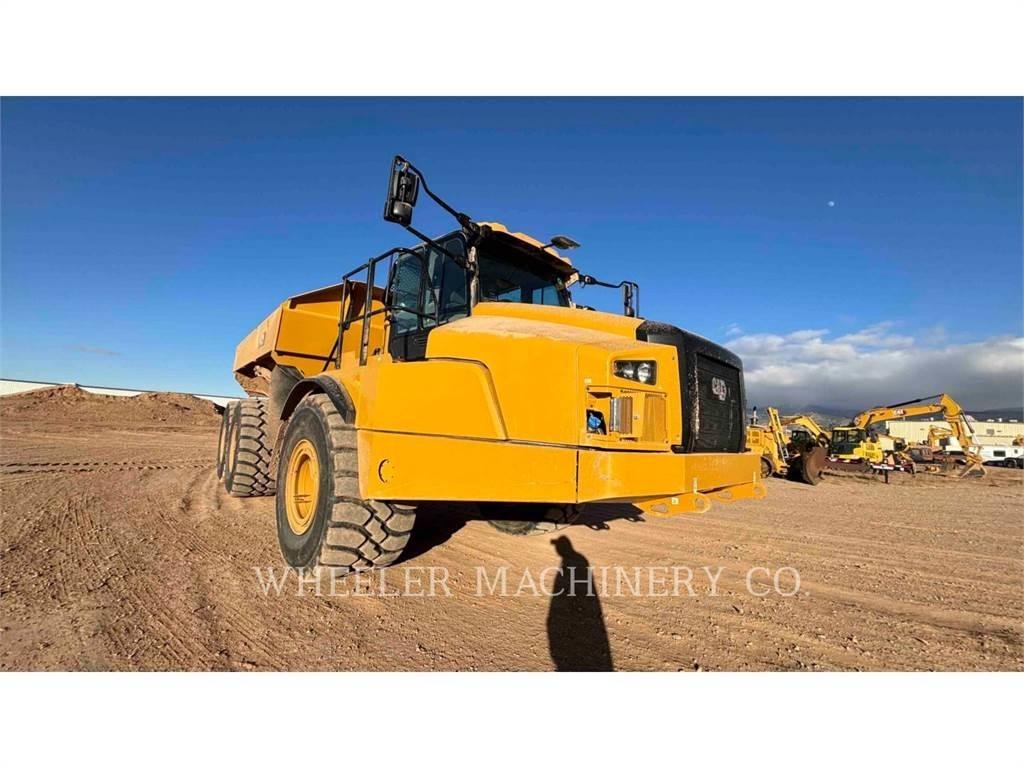 CAT 745 Dumper - Knickgelenk