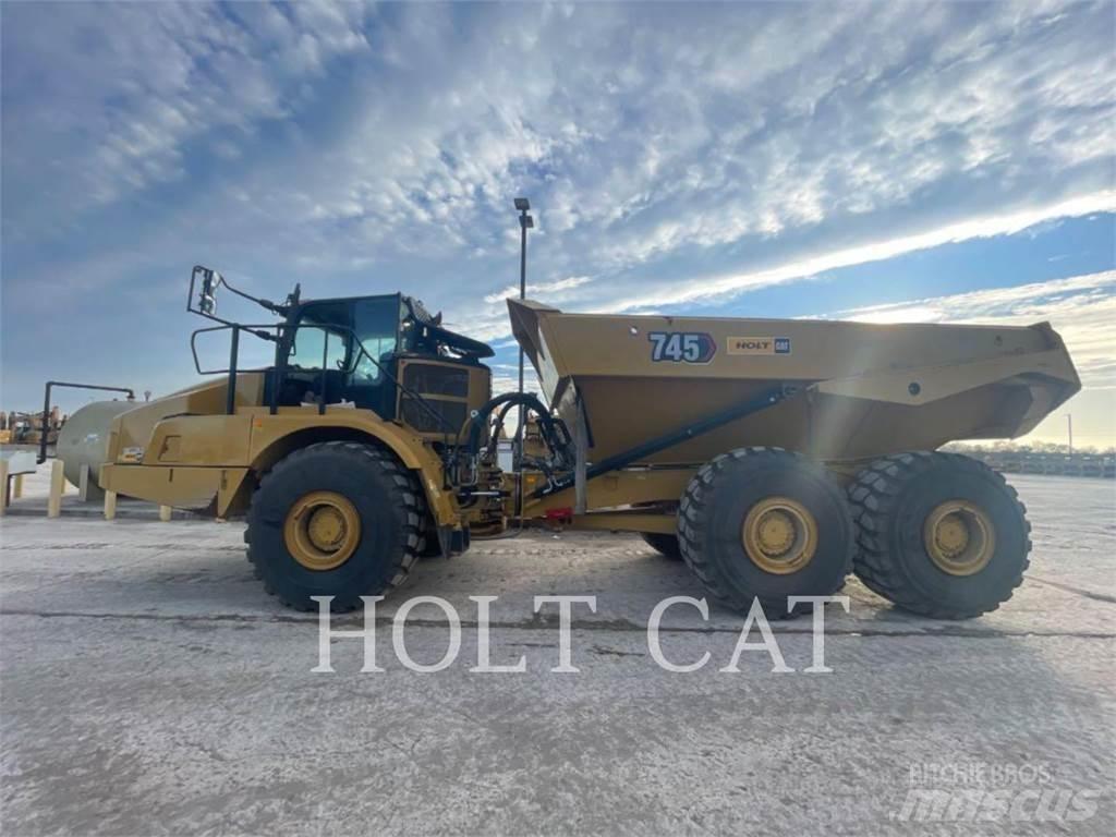 CAT 745 Dumper - Knickgelenk