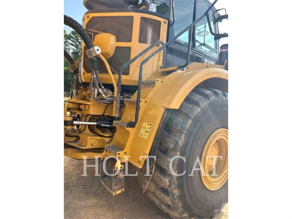 CAT 745 Dumper - Knickgelenk