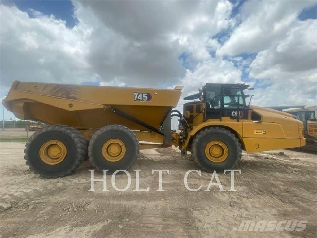 CAT 745 Dumper - Knickgelenk