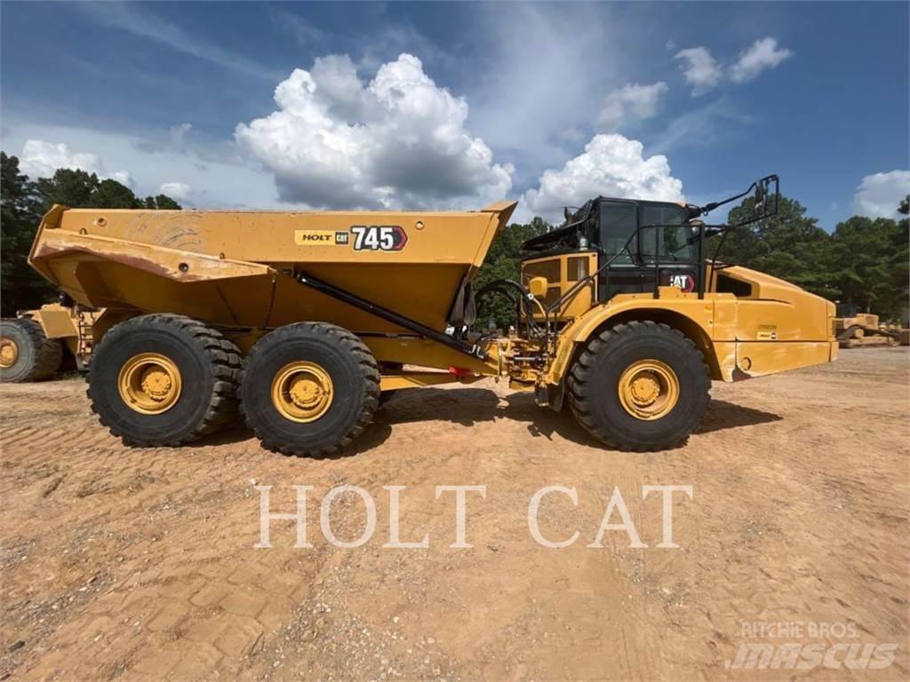 CAT 745 Dumper - Knickgelenk
