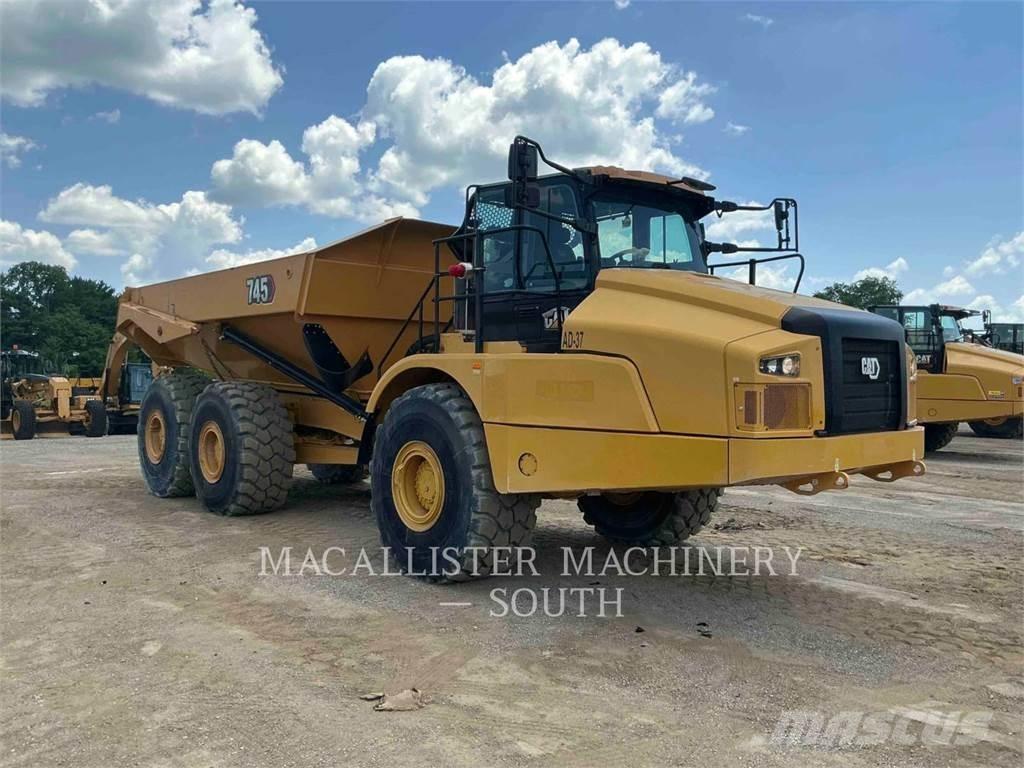 CAT 745 Dumper - Knickgelenk
