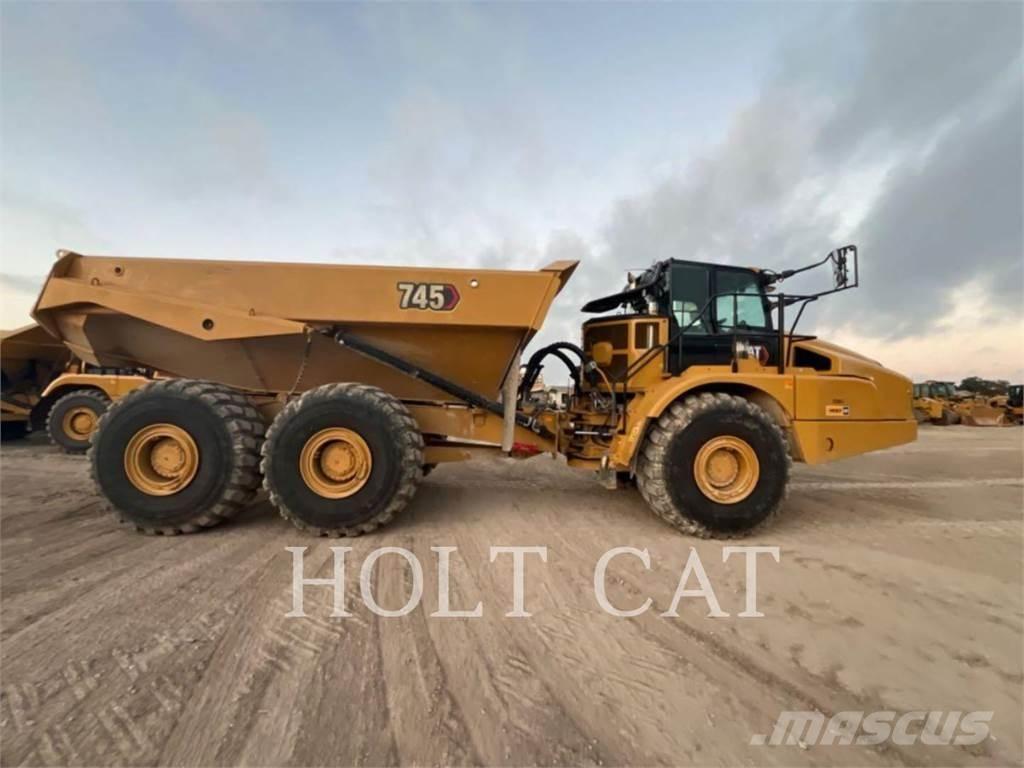 CAT 745 Dumper - Knickgelenk