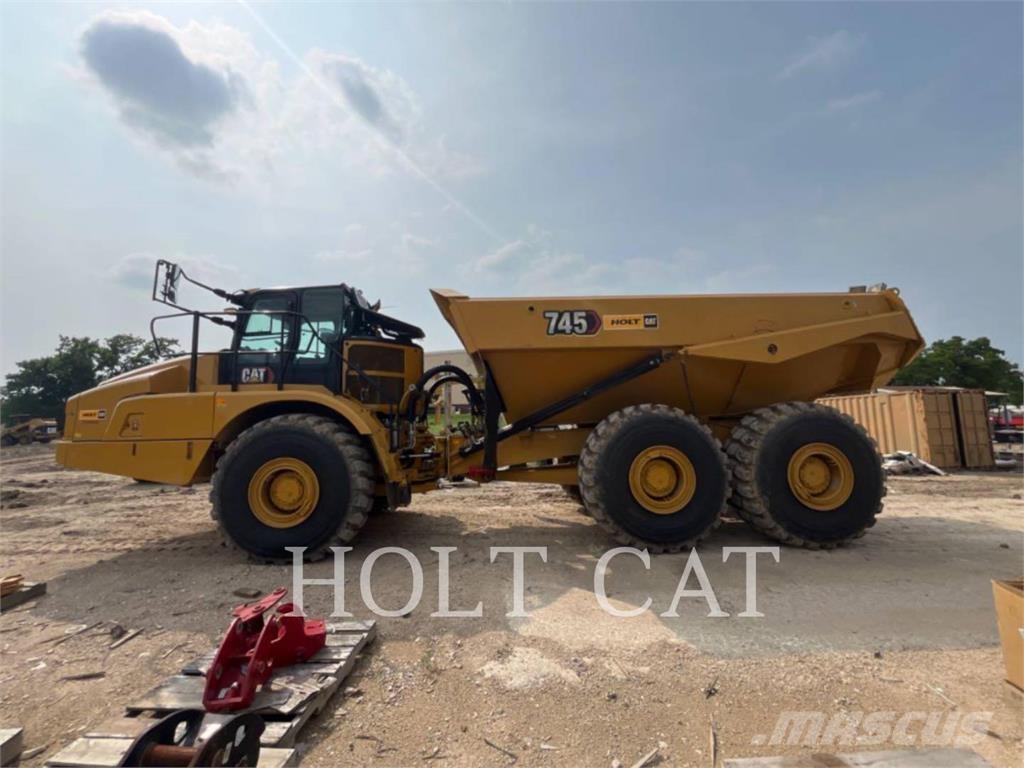 CAT 745 Dumper - Knickgelenk