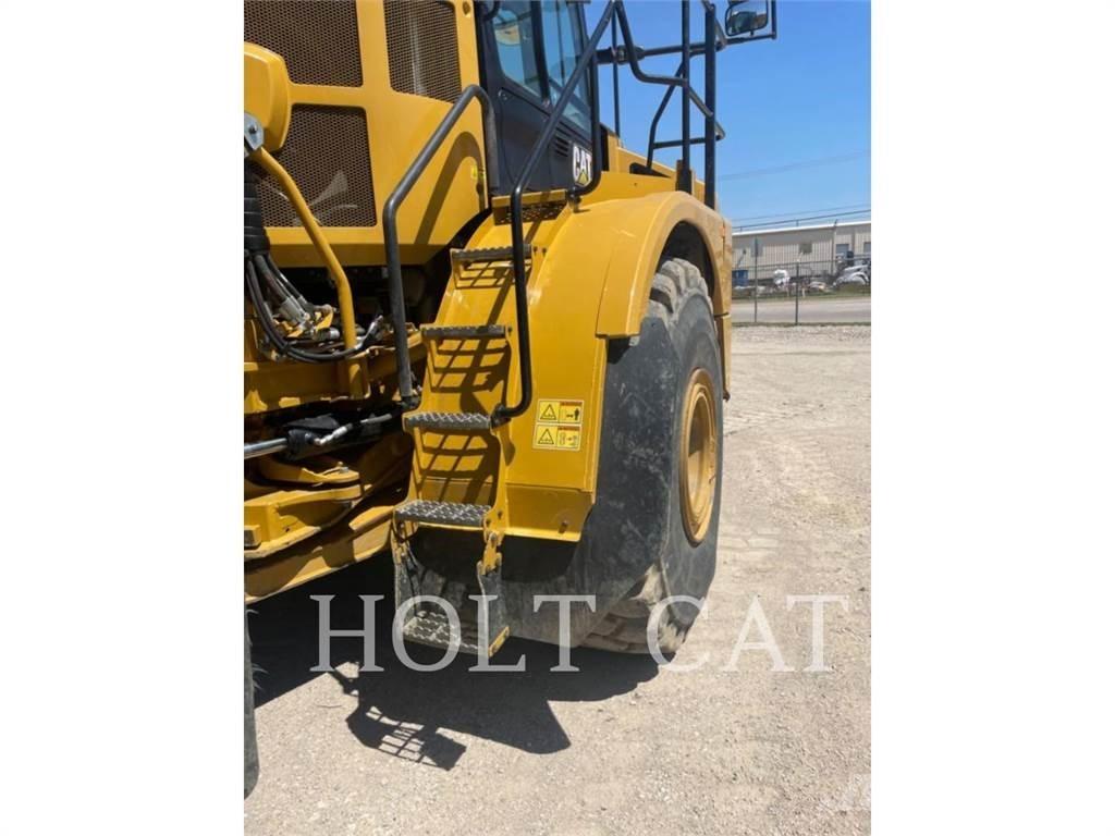 CAT 745 Dumper - Knickgelenk