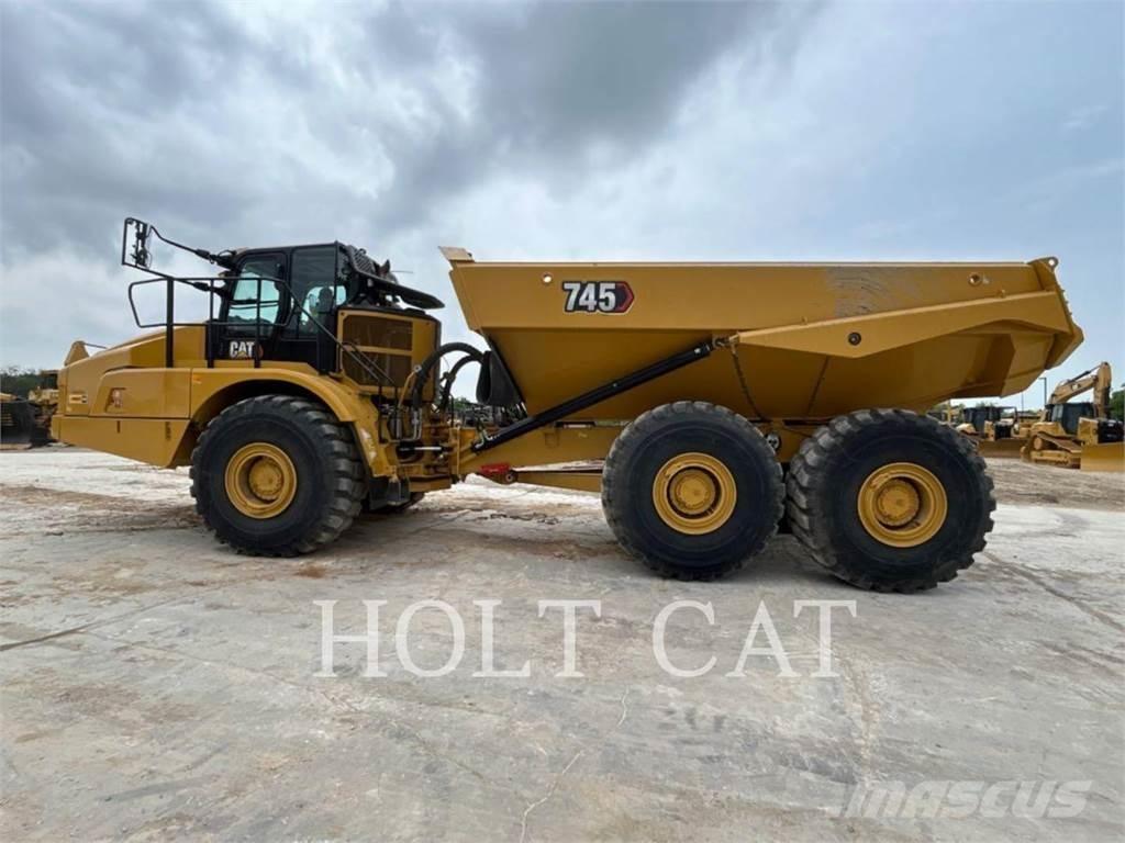 CAT 745 Dumper - Knickgelenk