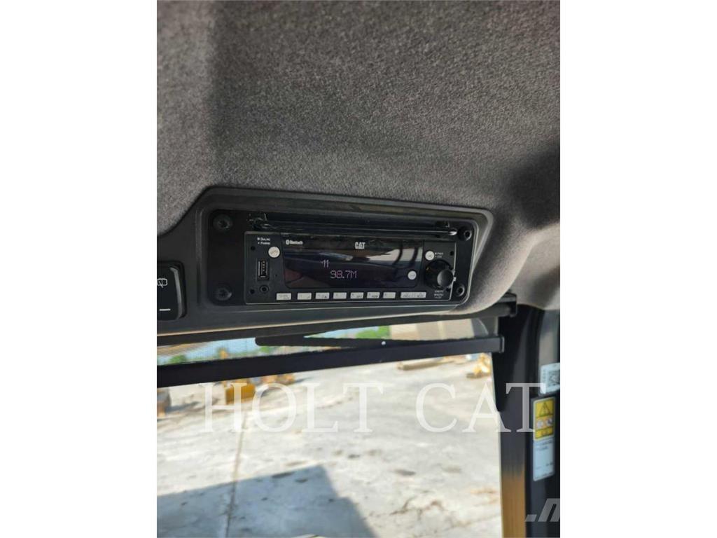 CAT 745 Dumper - Knickgelenk