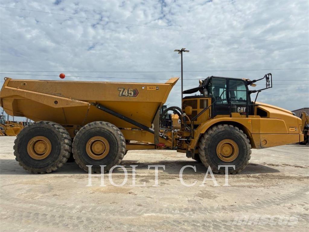 CAT 745 Dumper - Knickgelenk