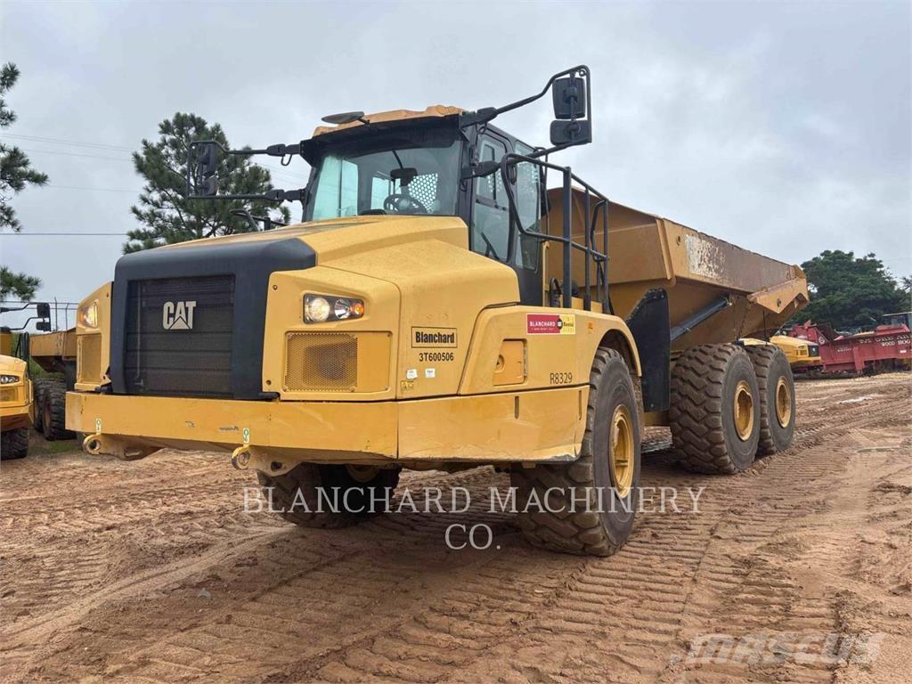 CAT 745 Dumper - Knickgelenk