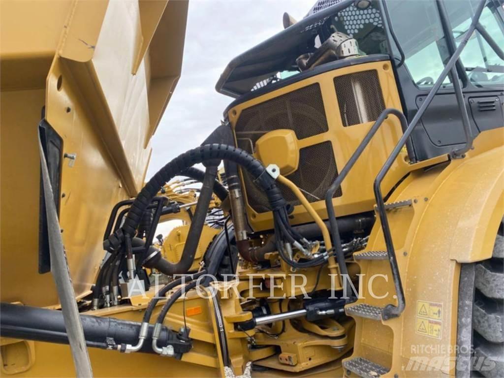 CAT 745-04 Dumper - Knickgelenk