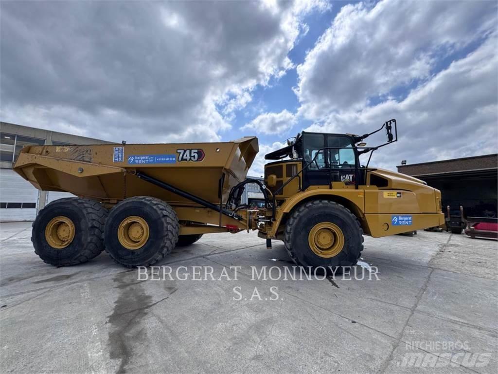 CAT 745-04 Dumper - Knickgelenk