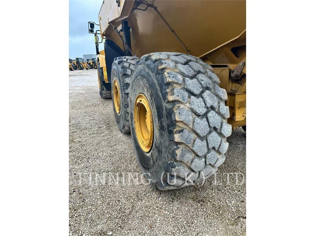 CAT 745-04 Dumper - Knickgelenk