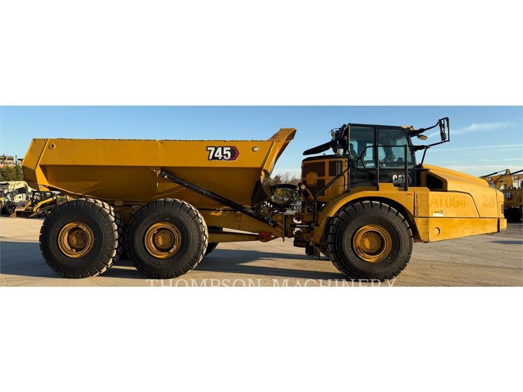 CAT 745-04 Dumper - Knickgelenk