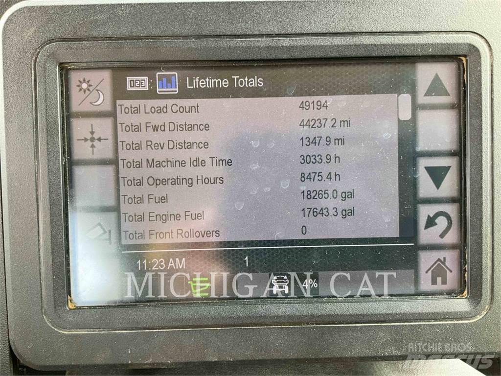 CAT 745 T Dumper - Knickgelenk