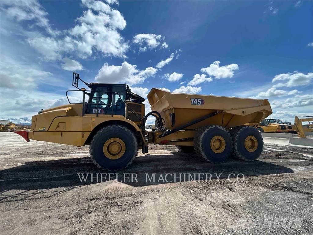 CAT 745 TG Dumper - Knickgelenk