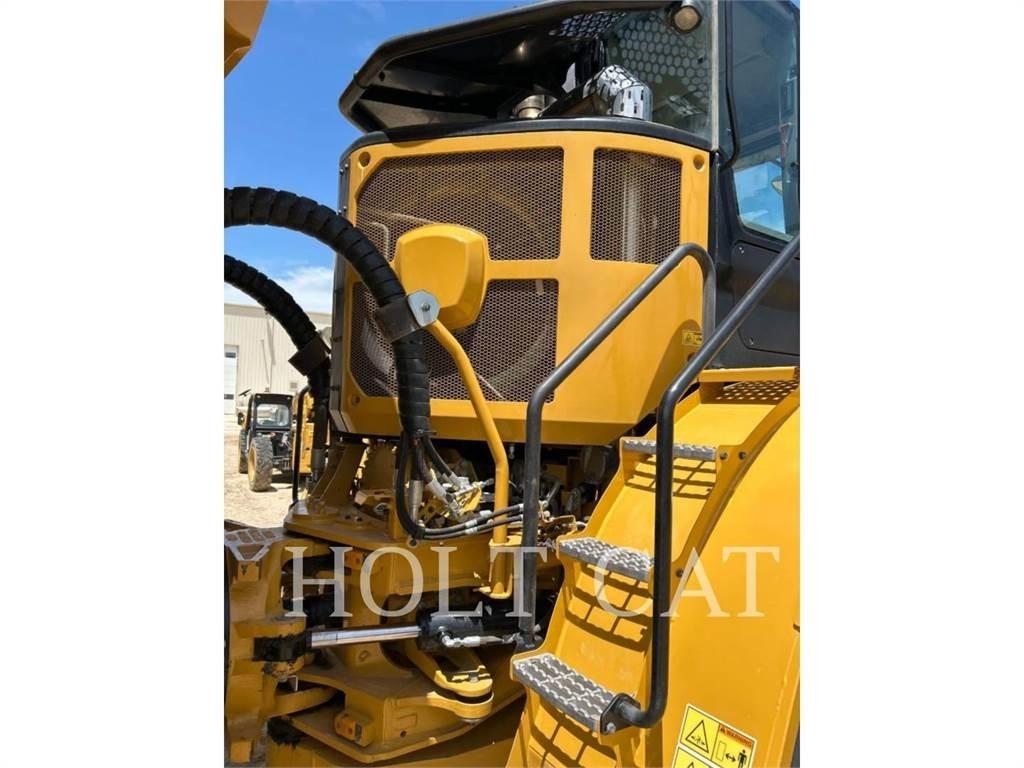 CAT 745 TG Dumper - Knickgelenk