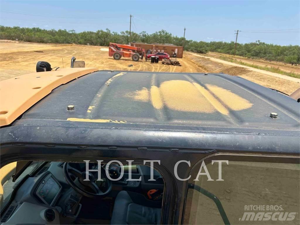 CAT 74504 Dumper - Knickgelenk