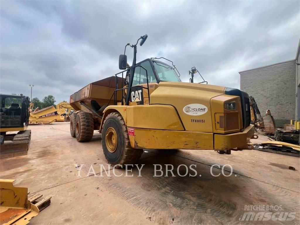 CAT 745C Dumper - Knickgelenk