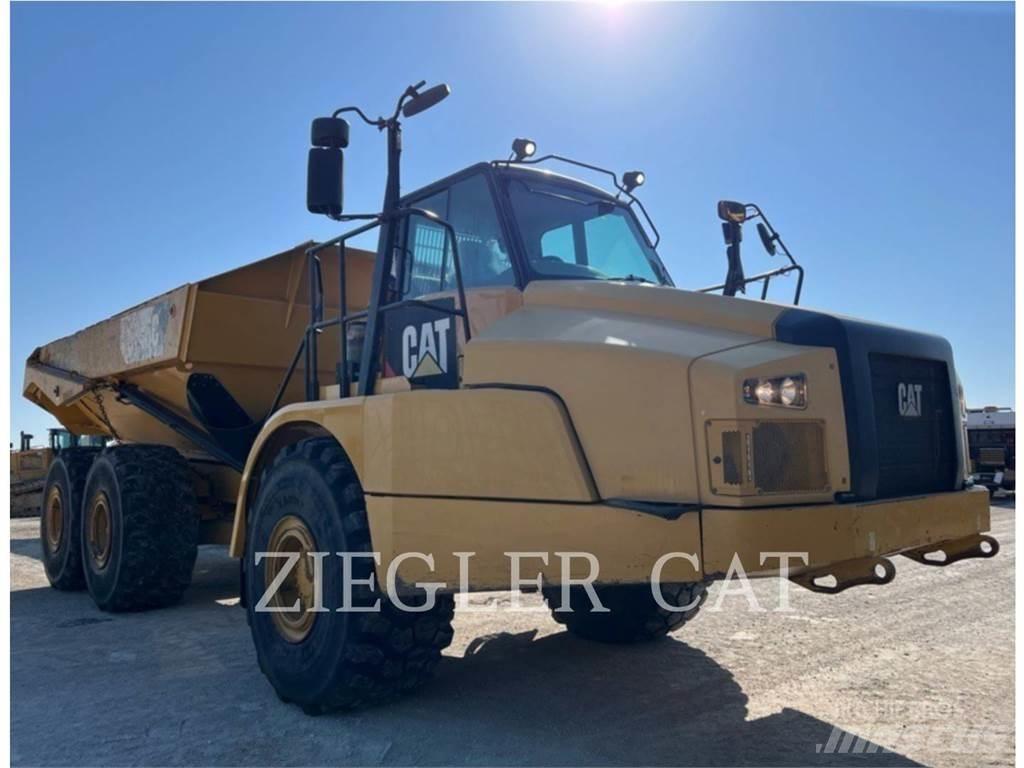 CAT 745C Dumper - Knickgelenk