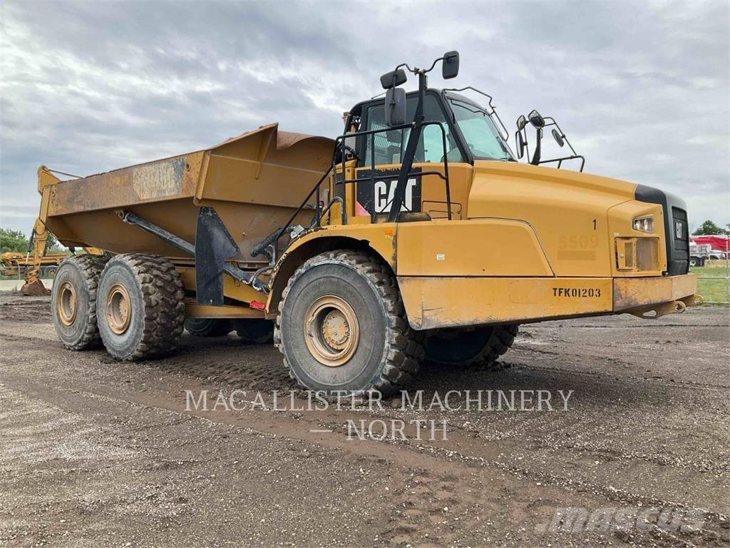 CAT 745C Dumper - Knickgelenk