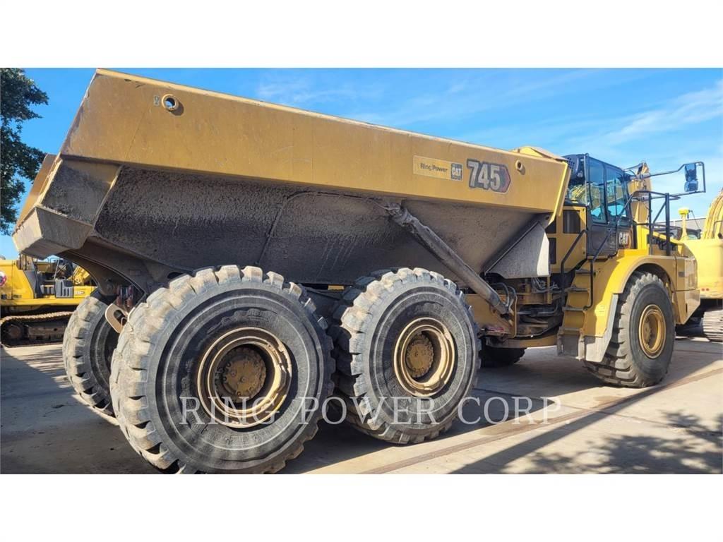 CAT 745TG Dumper - Knickgelenk